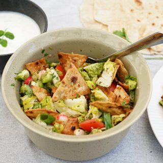 Fattoush - Opskrift på labanesisk brød salat - salat fra mellemøsten