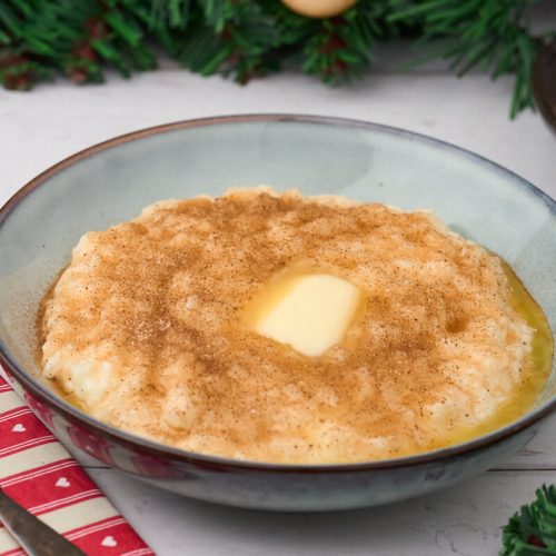 Risengrød sous vide med kanelsukker og smør.