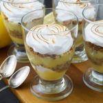 Citron-trifli med brændt marengs - Nem opskrift på citron-dessert i glas - Perfekt afslutning på et lækkert måltid