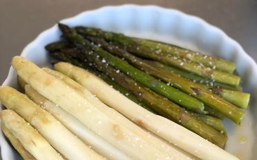 bleg ting Grundig Grønne asparges sous vide - Den bedste opskrift - Mad for Madelskere