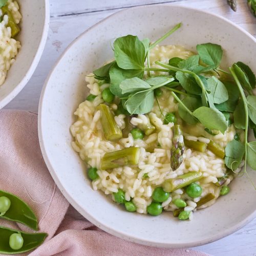 risotto med asparges og ærter.