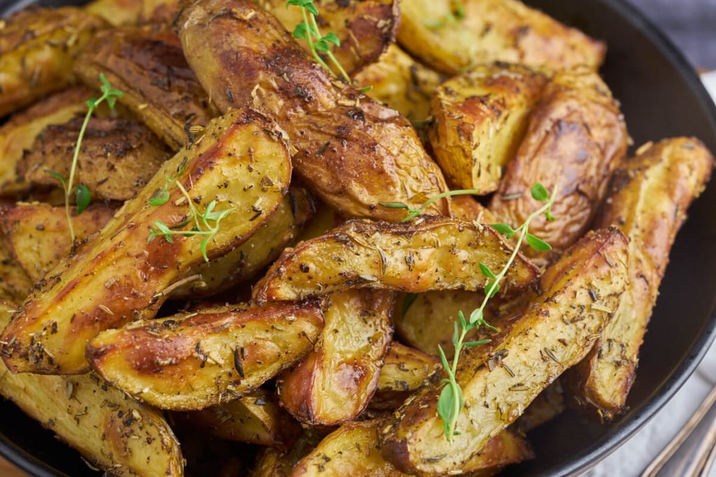 Ovnbagte kartofler Opskrift på kartoffelbåde i ovn