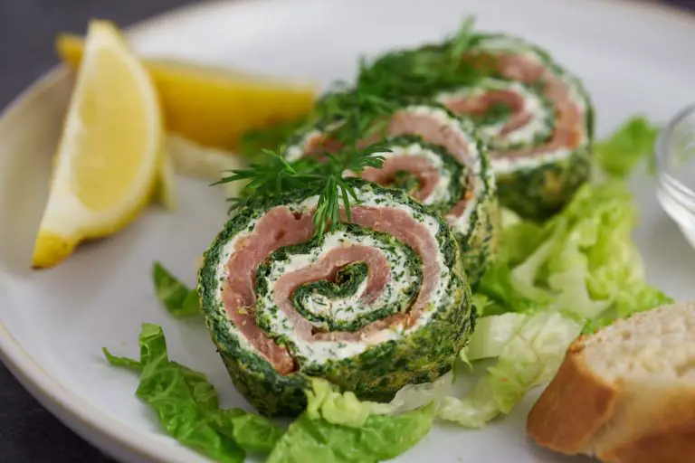 Spinach roulade with salmon - Recipe for roulade with smoked salmon