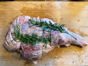 klargjort lammekølle.