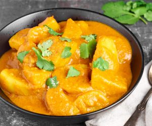 Vegansk curry med kartofler