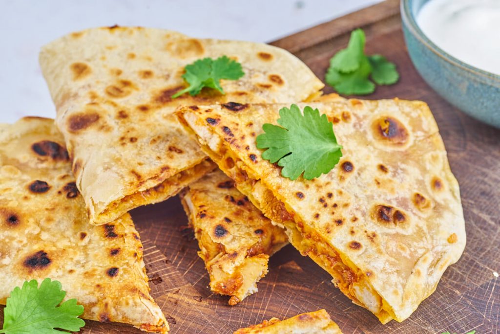 Quesadillas med kylling Nem opskrift på sprøde Quesadillas