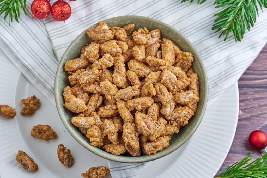 Brændte mandler med lakrids - Nem opskrift på karamelliserede mandler