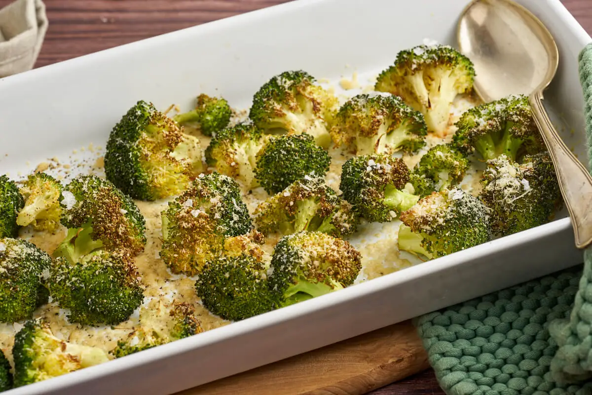 fad med broccoli i ovn