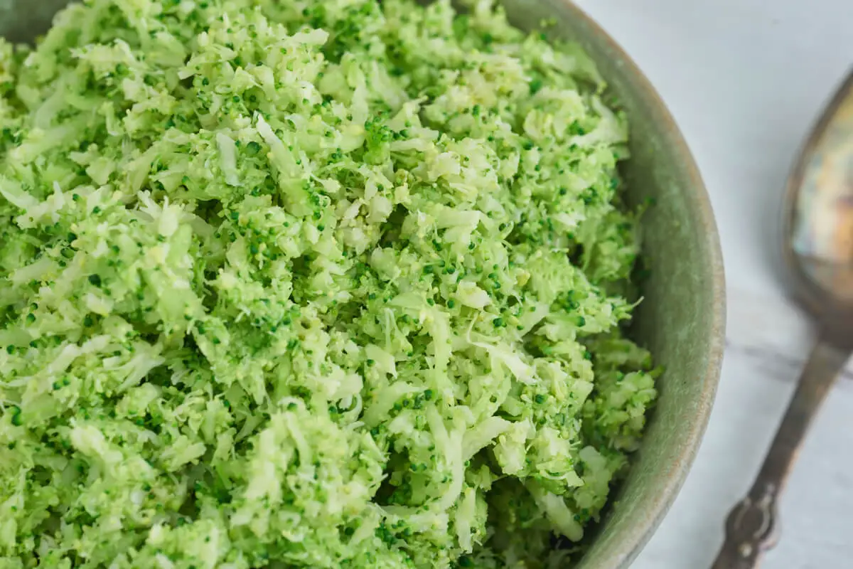 broccoliris i skål
