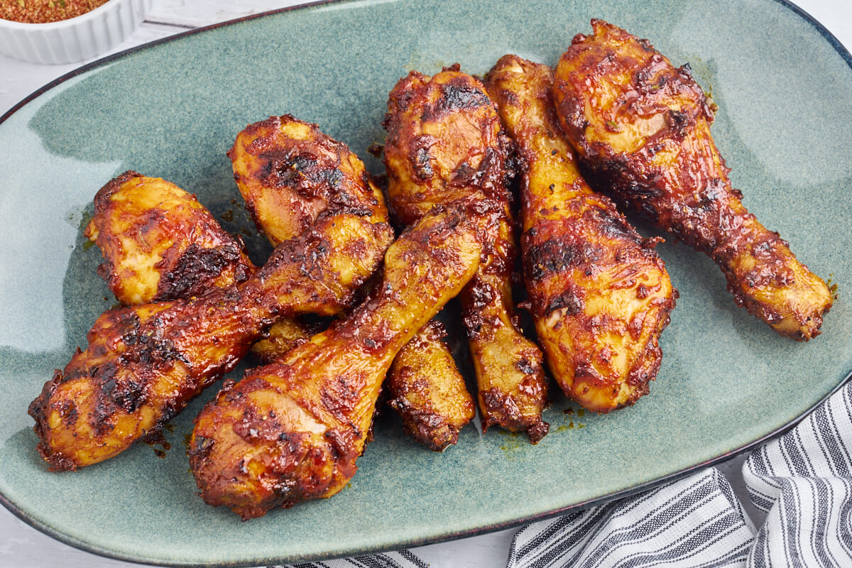 Kyllingelår på grill - på grillede med BBQ