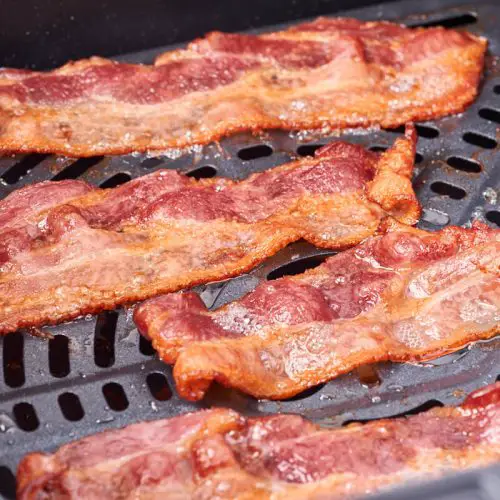 skiver af sprød bacon i airfryer