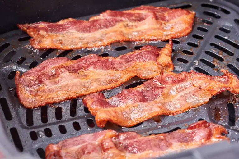 skiver af sprød bacon i airfryer