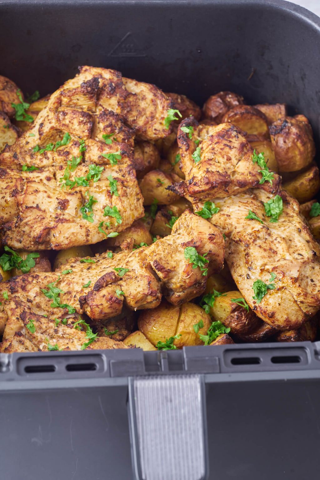 Gyrosmarineret kylling i airfryer Opskrift på græskinspireret kylling